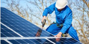 Installation Maintenance Panneaux Solaires Photovoltaïques à Jossigny